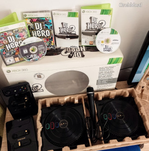 DJ Hero DUPLA kiadás + 2 játék+ 2 keverőpulr+ mikrofon RITKASÁG DOBOZÁBAN!!!!