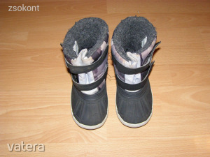 26 - 27 gyerek  bakancs túrabakancs téli cipő Csepelen lehet személyesen átvenni !!
