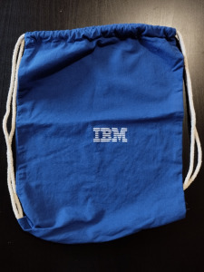 IBM vászon hátitáska
