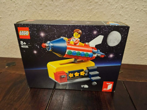 LEGO Ideas - 40335 - Space Rocket Ride - Új, bontatlan