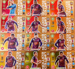 12 darab MOL Fehérvár Vidi Videoton Limited Edition focis kártya teljes sor Panini 2021 díszdobozzal