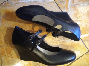 Új Vagabond fekete csatos éksarkú bőr cipő 41-es