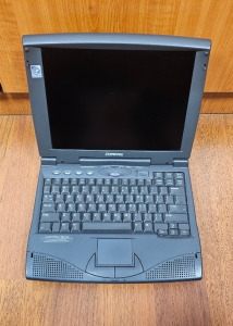 Retró régi Compaq Armada 1573D laptop (Intel Pentium / 32MB RAM)