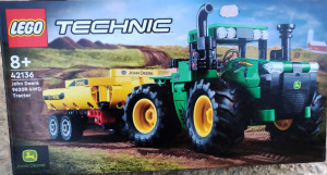 Új 42136 LEGO Technic John Deere 9620R traktor építőjáték építőkocka