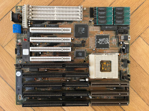 486 PCI, ISA és VLB alaplap