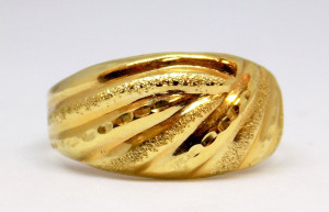 Kő nélküli arany gyűrű (ZAL-Au 93332)