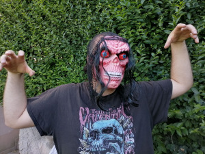 Halloween nyúzott zombi bőr hatású gumi maszk hajjal és hálóval álarc farsangi jelmez kiegészítő