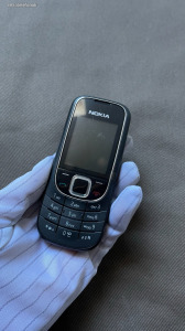 Nokia 2323 classic - független