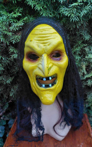 Halloween sárga csuklyás boszorkány maszk álarc farsangi jelmez kiegészítő