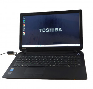 Toshiba Satellite C50-B laptop / notebook / 15.6 / i3-4005U / 4GB DDR3 / 240GB SSD / Win10