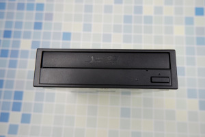 HP Super Multi DVD író SATA csatlakozós TS-H653 fekete