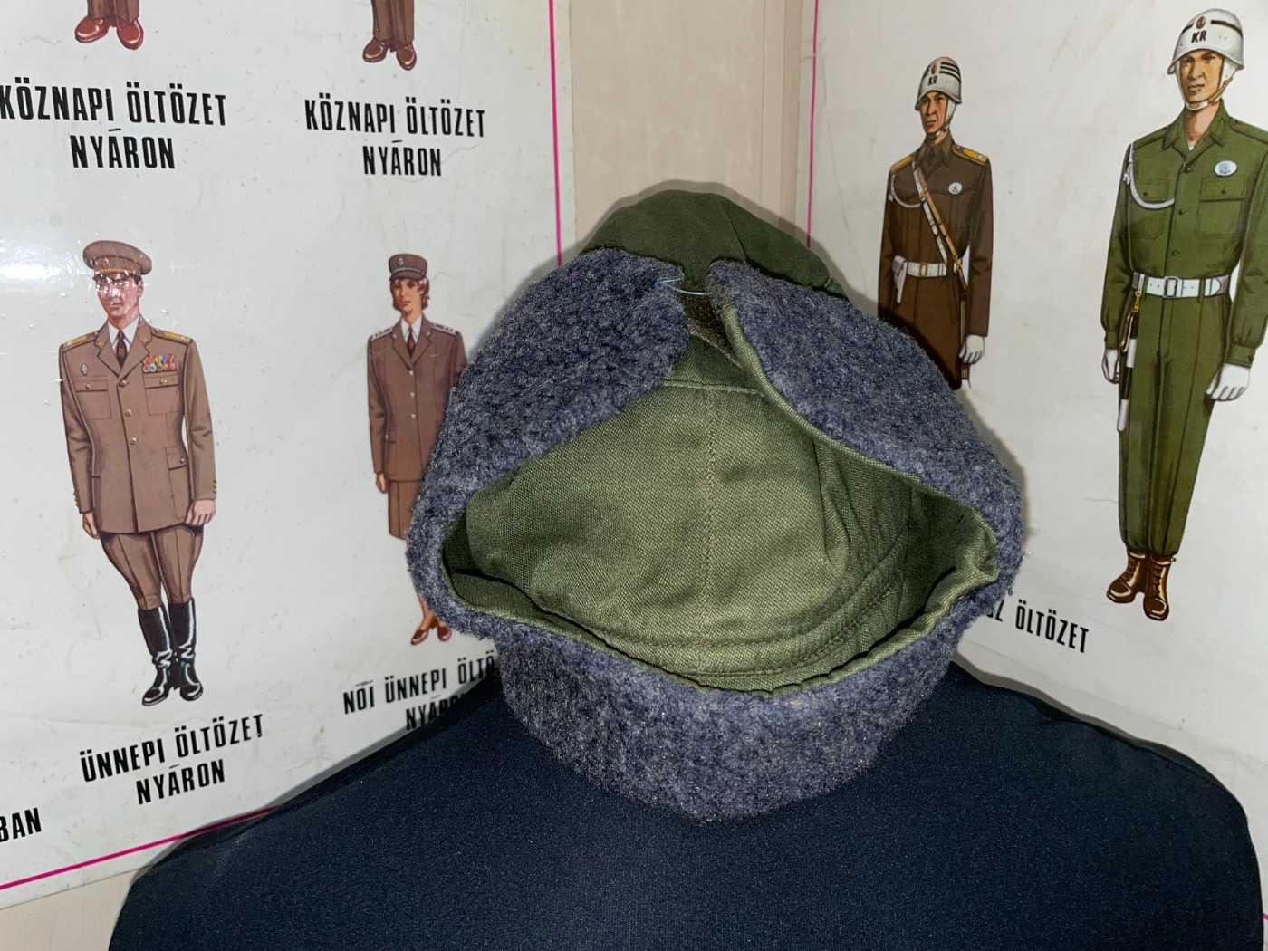magyar katonai gyakorló ruházat