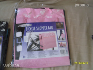 Biciklire bevásárló táska nőies, gyors rejtett felerősítéssel   kék, és rózsaszín mintás, eladó