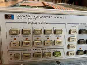 HP 8568A spektrumanalizáror RF egység, működő