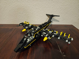 LEGO Technic - 8425 - Black Hawk