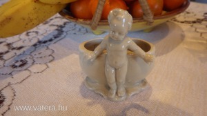 Porcelán fogpiszkálótartó (?) puttó szoborral (meghosszabbítva: 3137814251) - Vatera.hu Kép