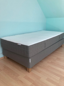 IKEA ESPEVÄR ágy 90x200 cm, HÖVÅG zsákrugós matraccal