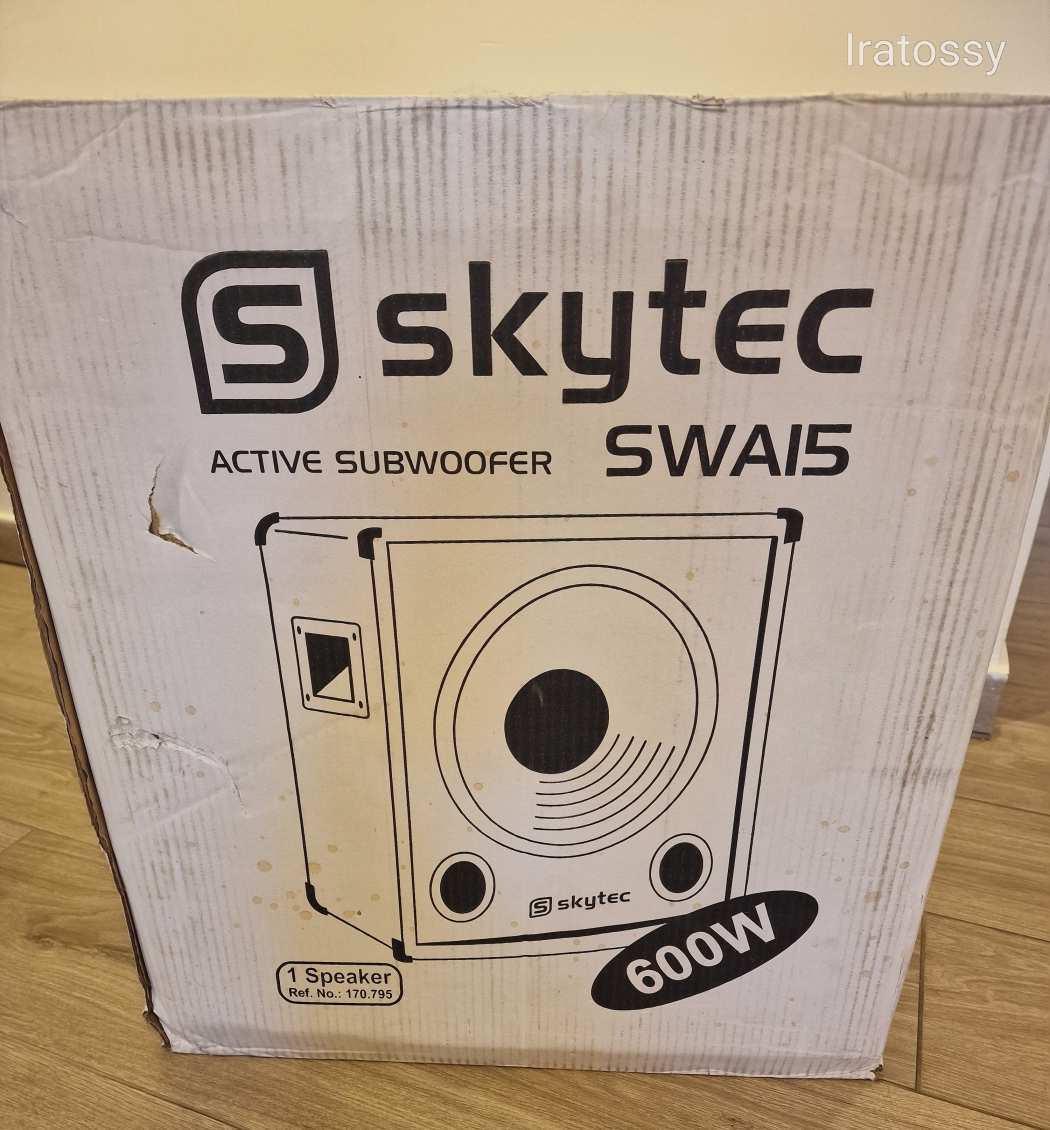 Óriási mélysugárzó, Subwoofer Cabinet, SWAI5, 600W gyári dobozában, újszerű