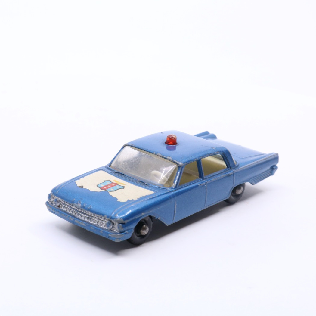 Matchbox 1/43 - Ford Fairlane 1955 Bleue - état Très Bon + Boîte
