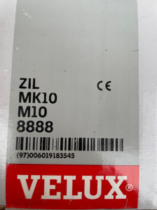 Velux tetőtéri ablak szúnyogháló szürke színben ZIL MK10 M10 8888 bontatlan, 2 db