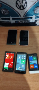 Nokia és HTC WindowsPhone(5darabos)mobiltelefon csomag egyben.3db működik