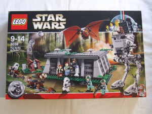 Lego 8038 Star Wars Csata az endoron. Sosem volt összerakva, felbontott doboz.