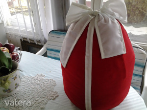 Húsvéti Óriás piros tojás + ajándék Húsvéti mintás viaszos vászonnal aranyos nyuszikkal ,csibékkel t
