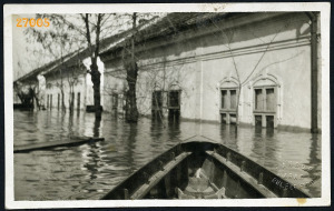 Mikelaka (Arad), Erdély, 1932 évi árvíz, város, utcakép, Eredeti mélynyomóval jelzett fotó, papír...
