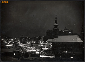 Nagyobb méret, Szendrő István fotóművészeti alkotása. Budapest, Tabán, Rác templom, 1930-as évek....