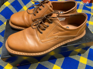 - MARC - férfi valódi bőr cipő - 42 - Whisky barna színben - újszerű dobozában