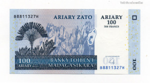 Madagaszkár 100 Ariary Bankjegy 2004 P86b