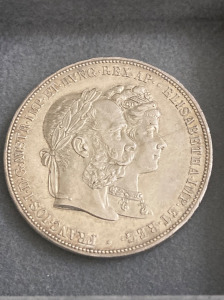 Ferenc József és Erzsébet házasságkötési emlékérem 2 Gulden