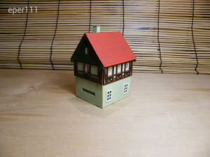 TT 1:120 emeletes családi ház terepasztal építéshez, vasútmodell 2.0