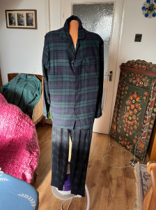 MARK&SPENCER flanel hatású férfi pizsama M-es méretben alig használt eladó
