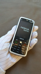 Nokia N77 - kártyafüggetlen