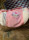 Jó minűségű kislány alkalmi gyerekruha plüss Helly Kittys táskával Kép