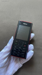 Nokia X2-00 - független - piros