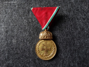HORTHY - MAGYAR KORONÁS BRONZÉREM - SIGNUM LAUDIS - EREDETI HADISZALAGON