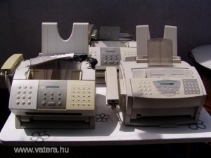 3 darab faxos telefon egyben