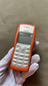 Nokia 1100 - független - narancs