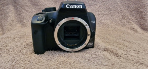 Canon 1000D váz