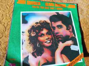 John Travolta, Olivia Newton-John: Grease kislemez