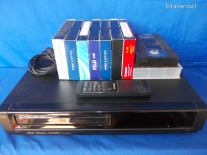 Fisher FVH-P200DK videómagnó + 9 darab VHS kazetta
