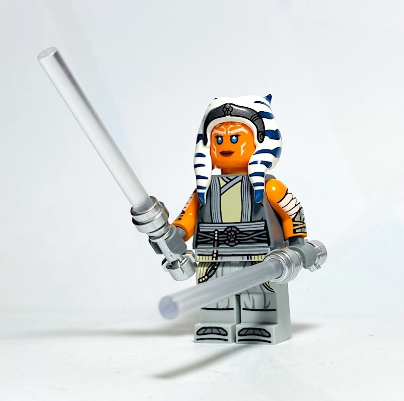 ahsoka-tano-eredeti-lego-minifigura-star-wars-75385-ahsoka-tano