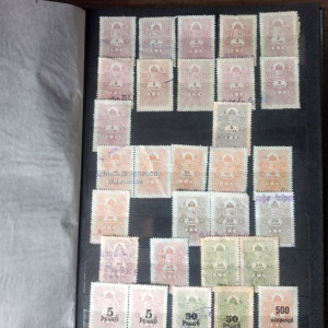 1Ft -ról induló bélyegek 1900-as évtől illeték bélyegek  395dbbélyegzet 30db posta tiszta Kép