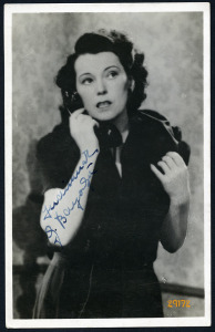 Bajor Gizi színésznő 'A szűz és a gödölye' című filmben, művész portré, 1941. Eredeti f...