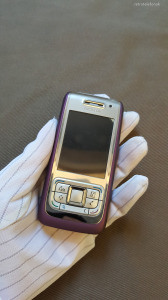 Nokia E65 - független - lila
