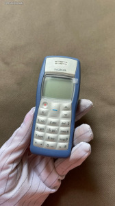 Nokia 1100 - független - kék