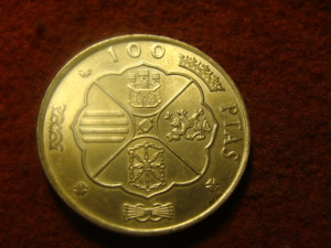 Spanyol nagyméretű ezüst 100 peseta 1966 /1968/  19 gramm 0.900  34 mm kiváló