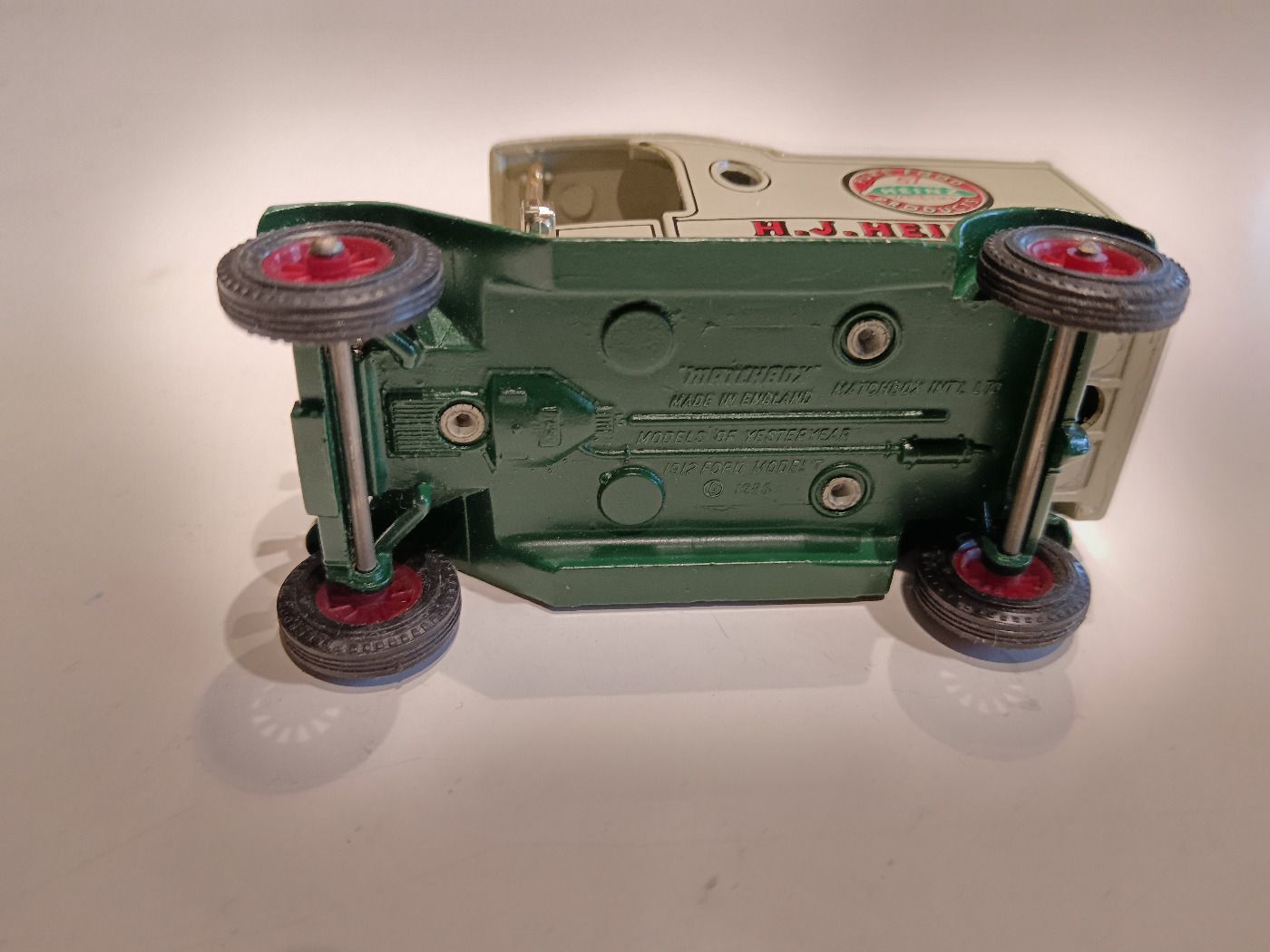 MATCHBOX MODELS OF Yesteryear Y-12 - 1912 Ford Model T - Coca-Cola EUR MATCHBOX MODELS OF Yesteryear Y-12 - 1912 Ford Model T - Coca-Cola EUR